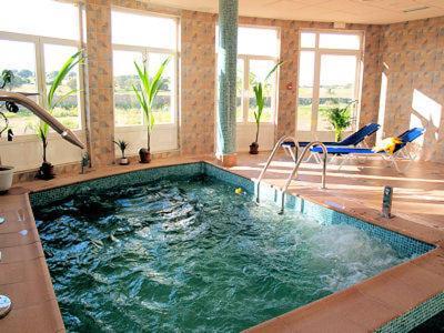Almeida de Sayago Hotel Balneario Almeida Dama Verde מראה חיצוני תמונה